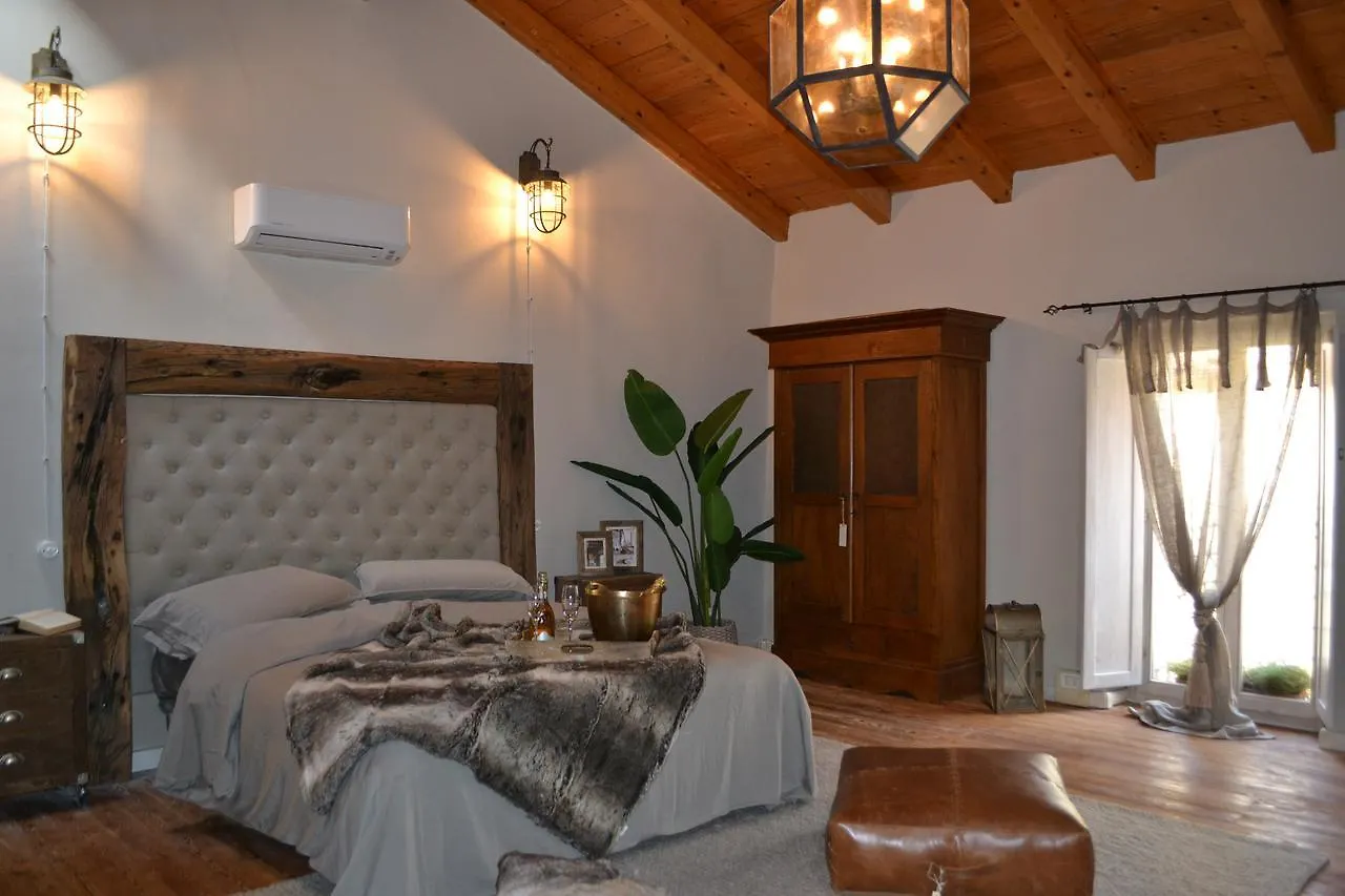 Maison Et Charme Hotel Boutique Olbia Bed & Breakfast